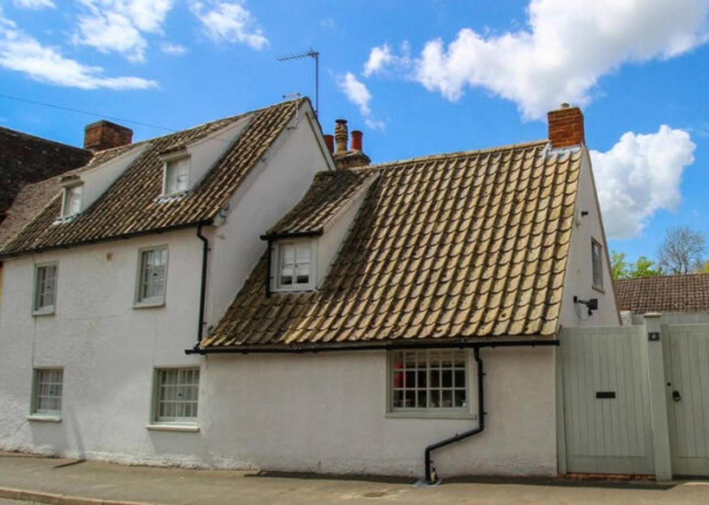 Elegant Oak Beamed House In Pretty Village Buckden  Exterior foto